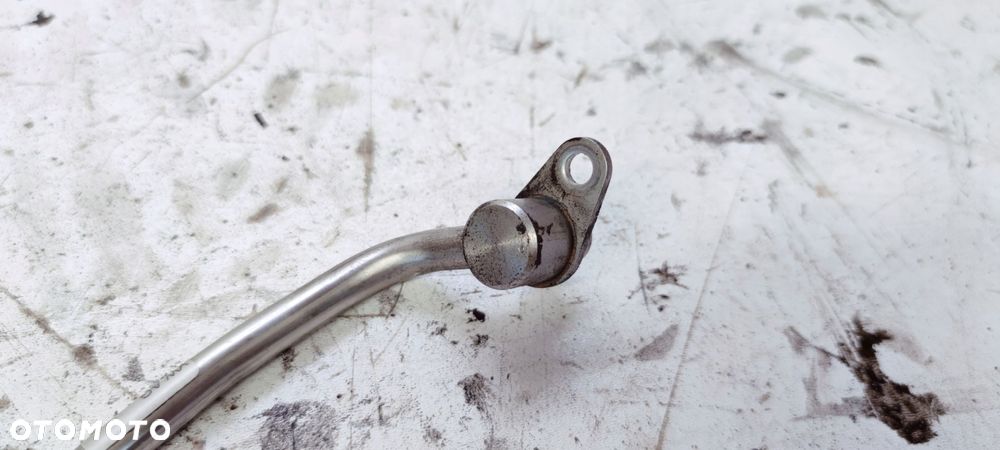 RURA PRZEWÓD SMAROWANIE TURBO A6 C8 A7 05L145771E - 2