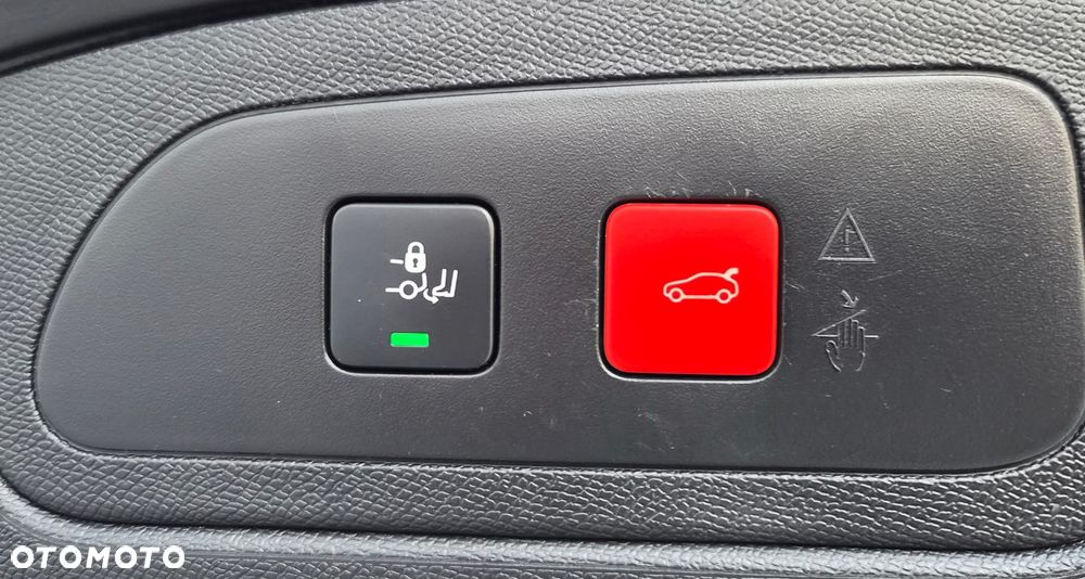 DS Automobiles DS 7 Crossback - 30