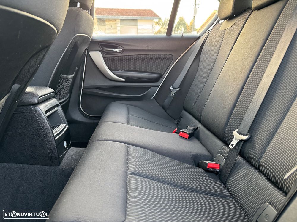 BMW 116 d EfficientDynamics - 8