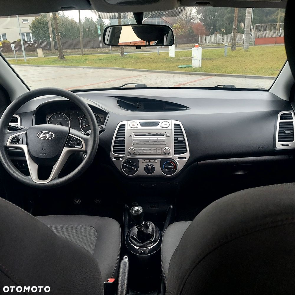 Hyundai i20 1.2 Classic EU5 - 9