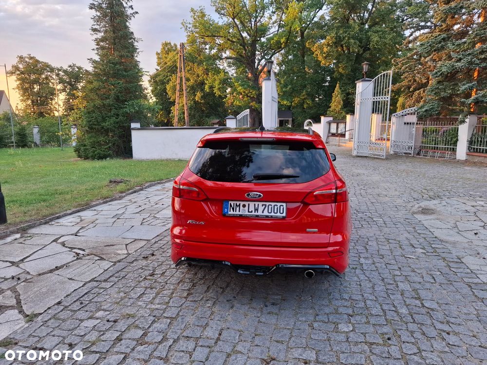 Ford Focus 1.5 EcoBoost ST-Line Red ASS - 6