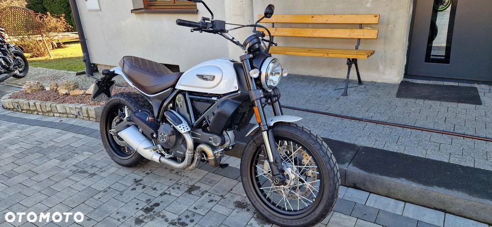 Ducati Scrambler - 17