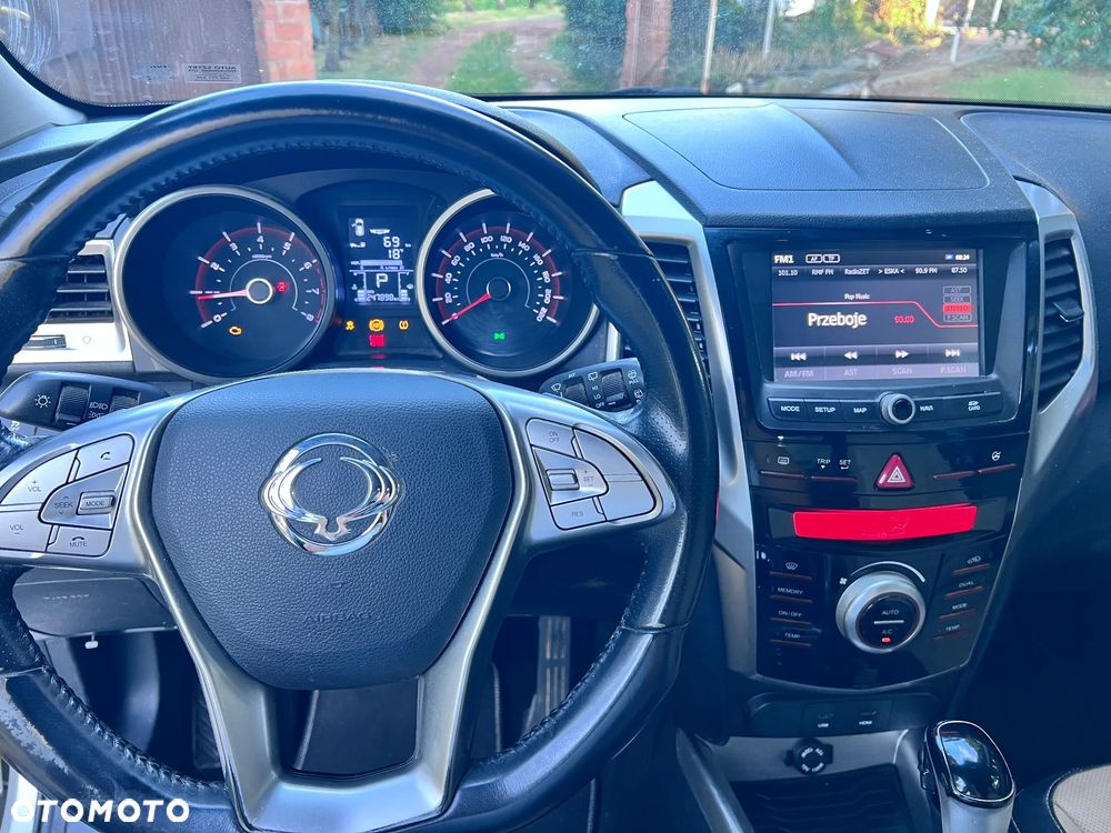 SsangYong/KGM Tivoli 1.6 Sapphire - 4