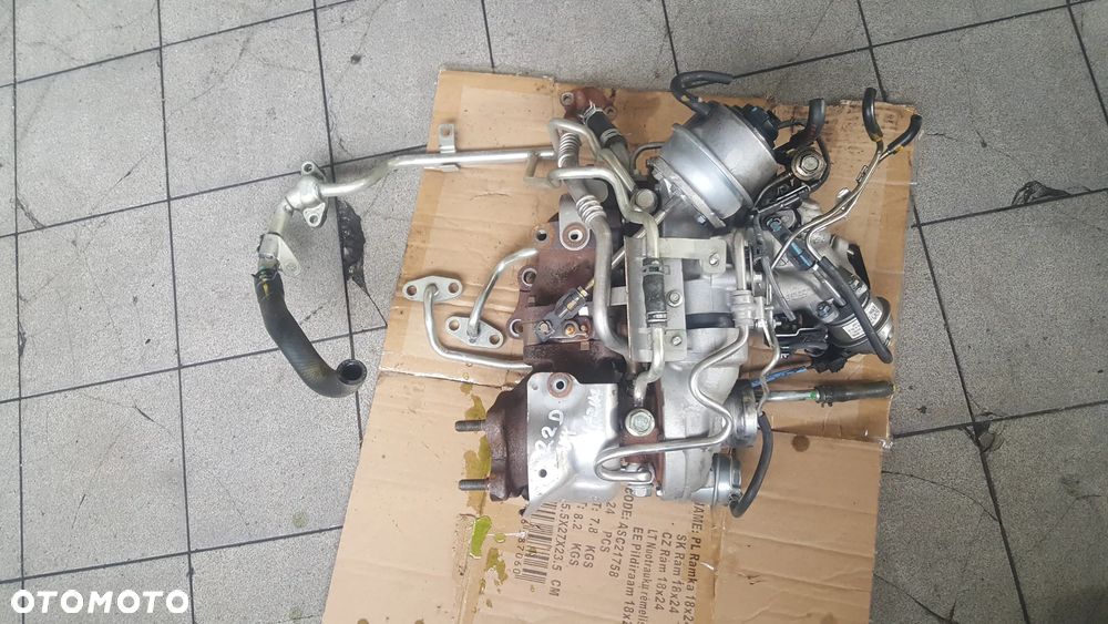 Turbo turbiny biturbo turbsprężarki Mazda CX5 2.2D Skyactiv SH01-13700