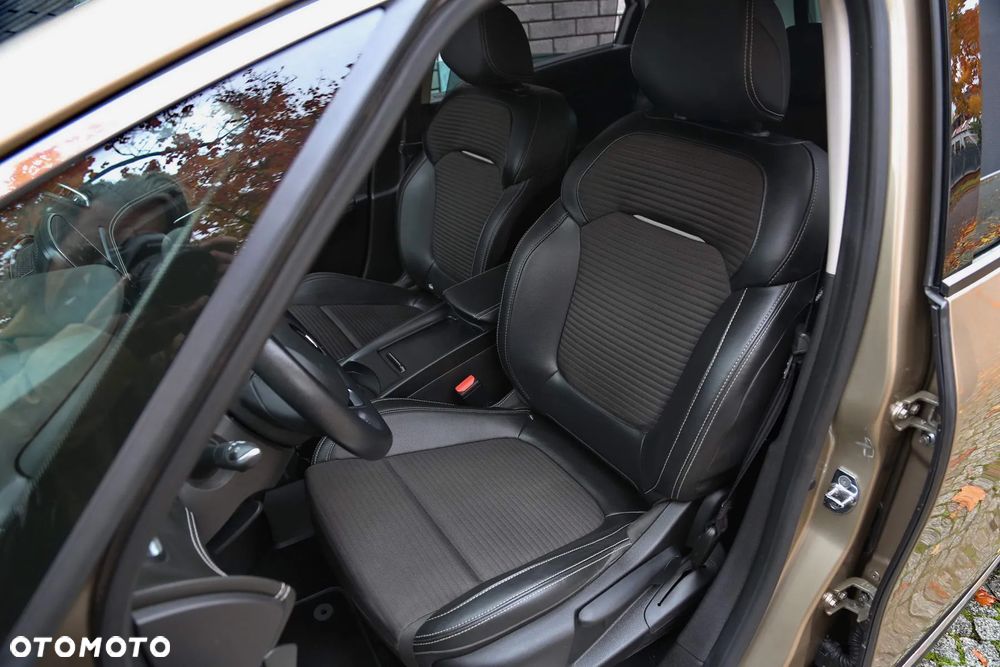 Renault Scenic ENERGY dCi 130 INTENS - 30