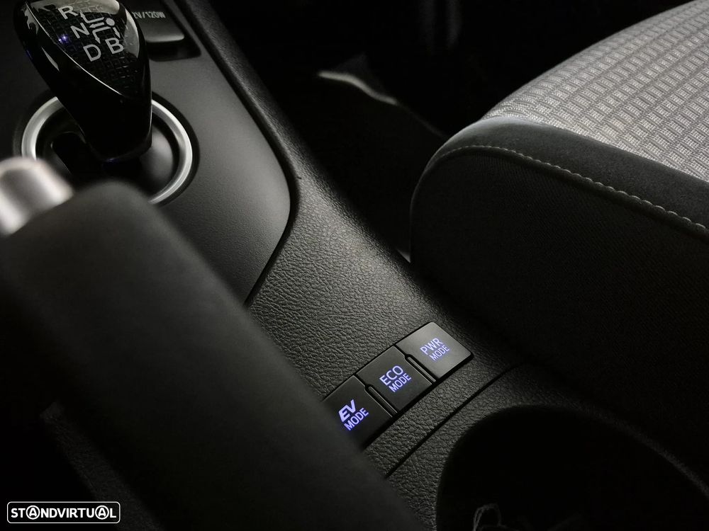 Toyota Auris 1.8 HSD Exclusive - 18