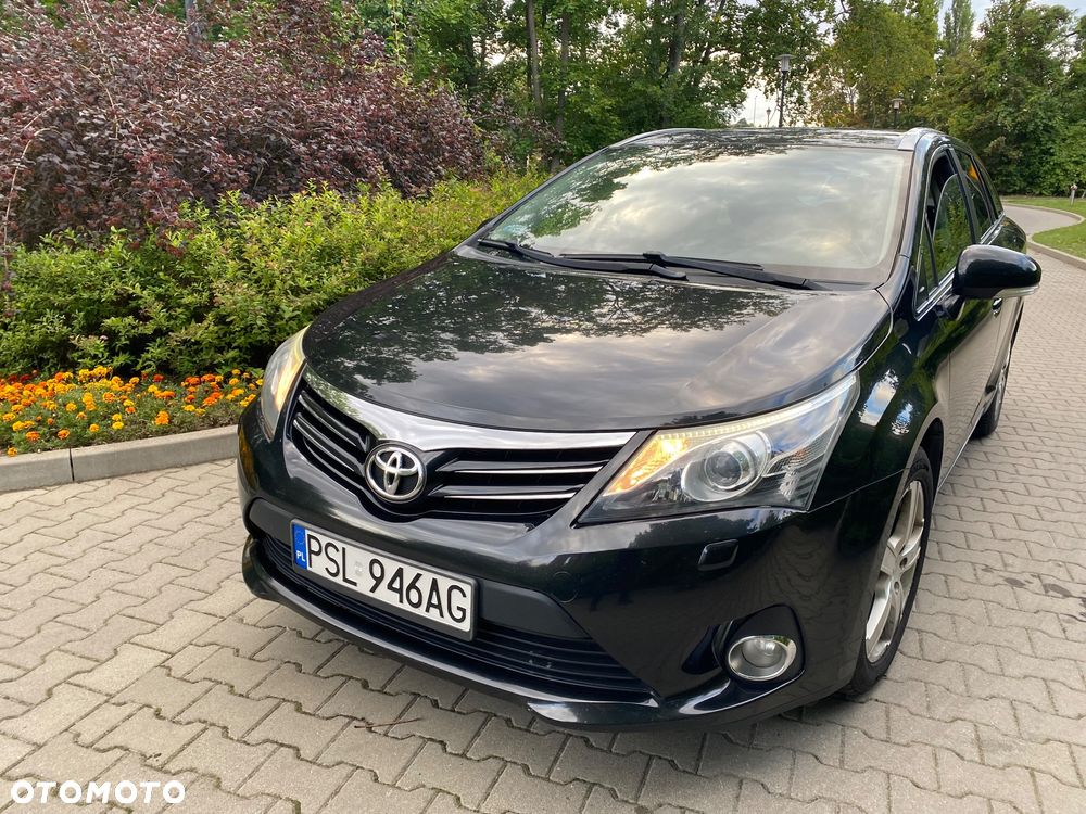 Toyota Avensis Touring Sports 1.8 Multidrive S Comfort - 27