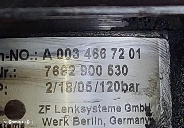 Bomba Direcção Assistida Mercedes-Benz Vito Autocarro (W639) - 3