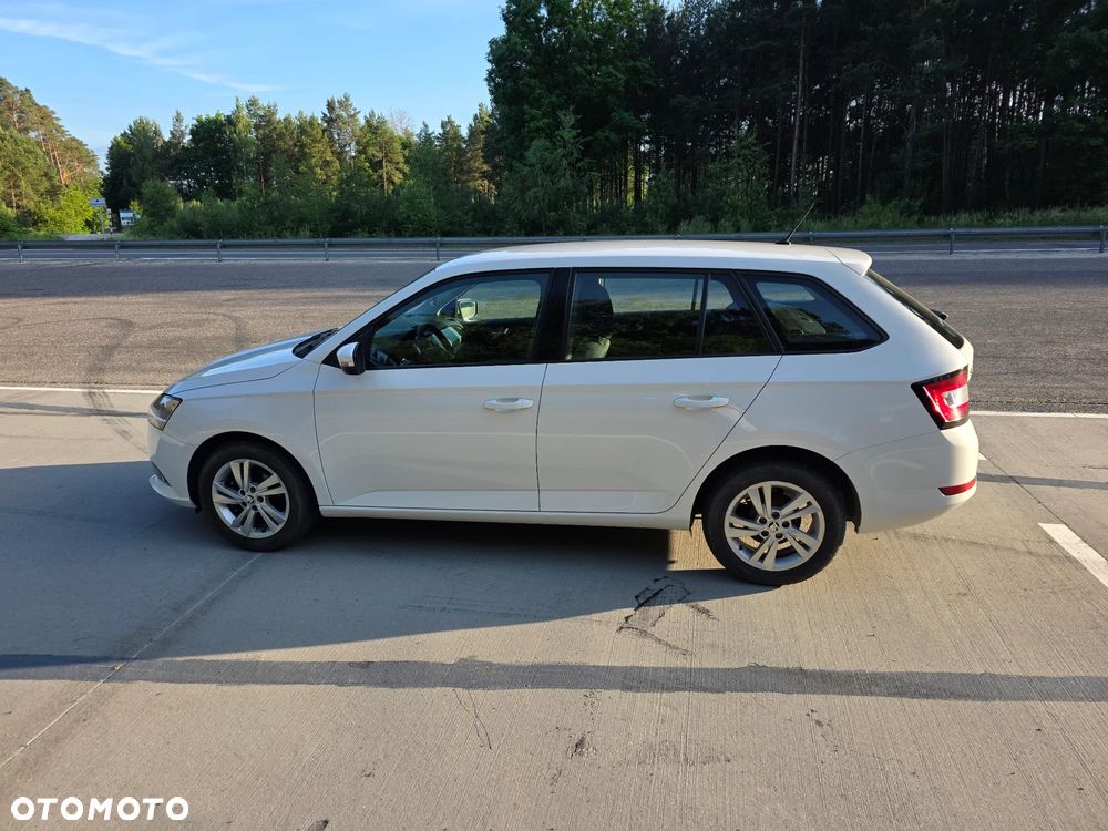 Skoda Fabia - 12