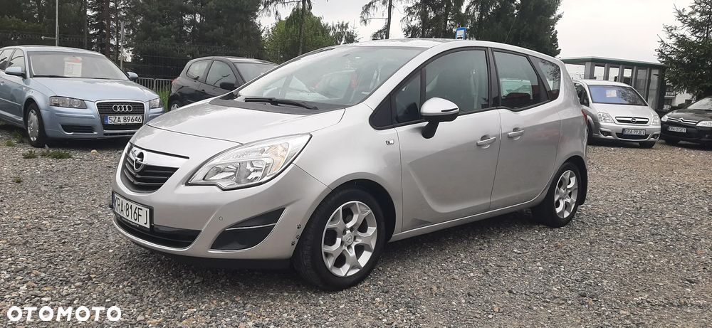 Opel Meriva - 10