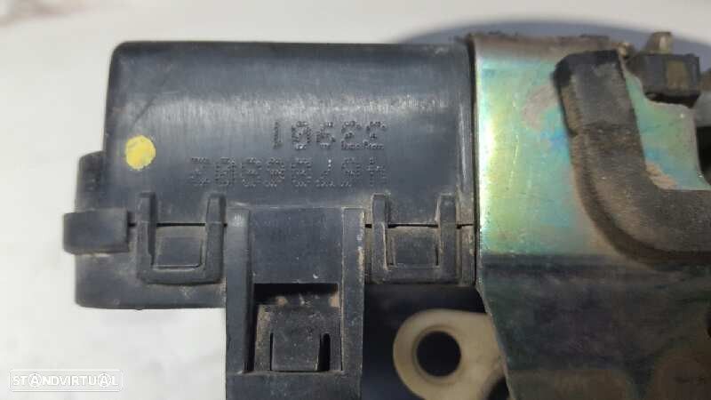 FECHADURA PORTA TRASEIRA DIREITA FIAT STILO (192) 1.9 JTD CAT - 2