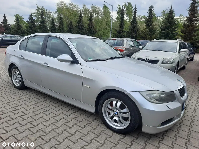 BMW Seria 3 325i - 9