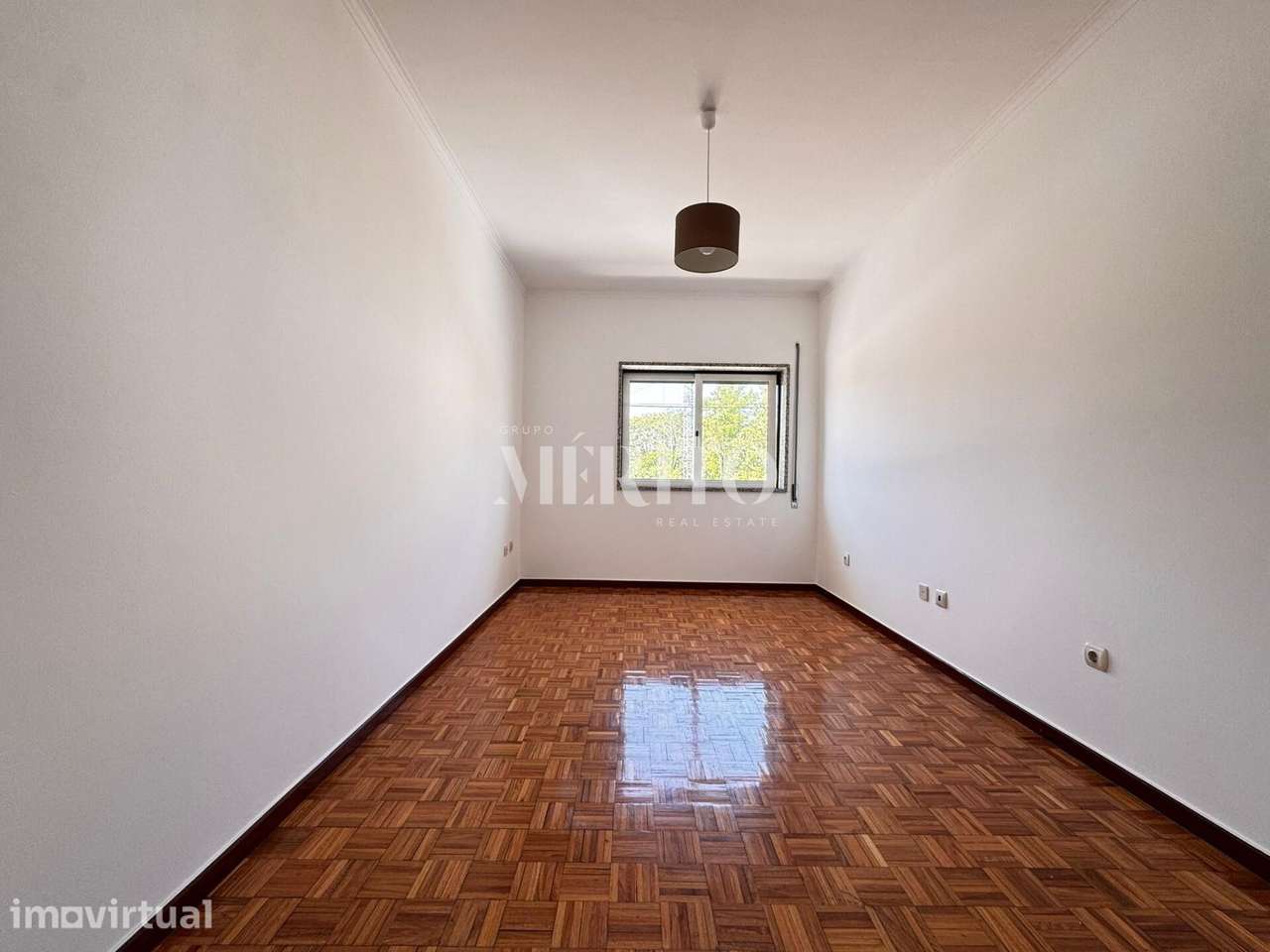 Andar Moradia T2 - Venda - Grande imagem: 2/11