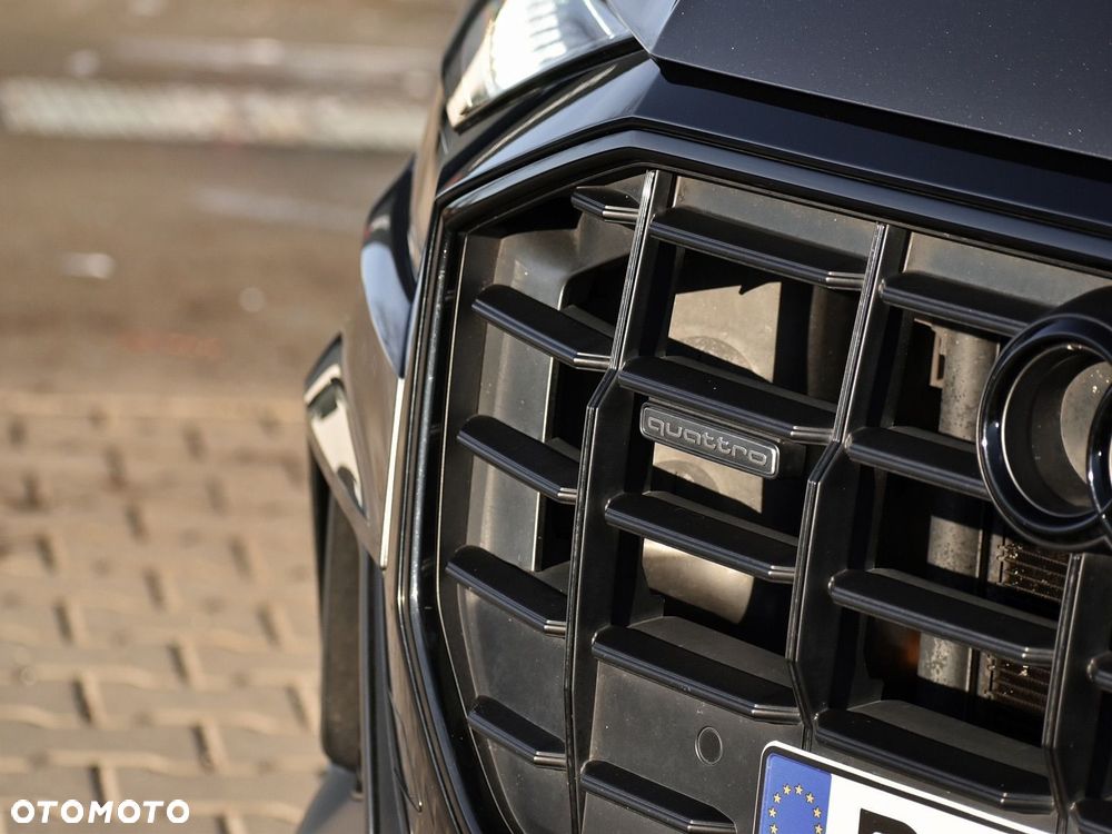 Audi Q8 - 34
