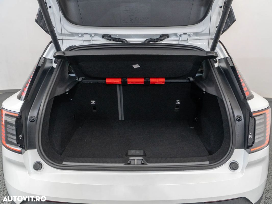 Volvo EX30 Twin Motor Performance Ultra - 6