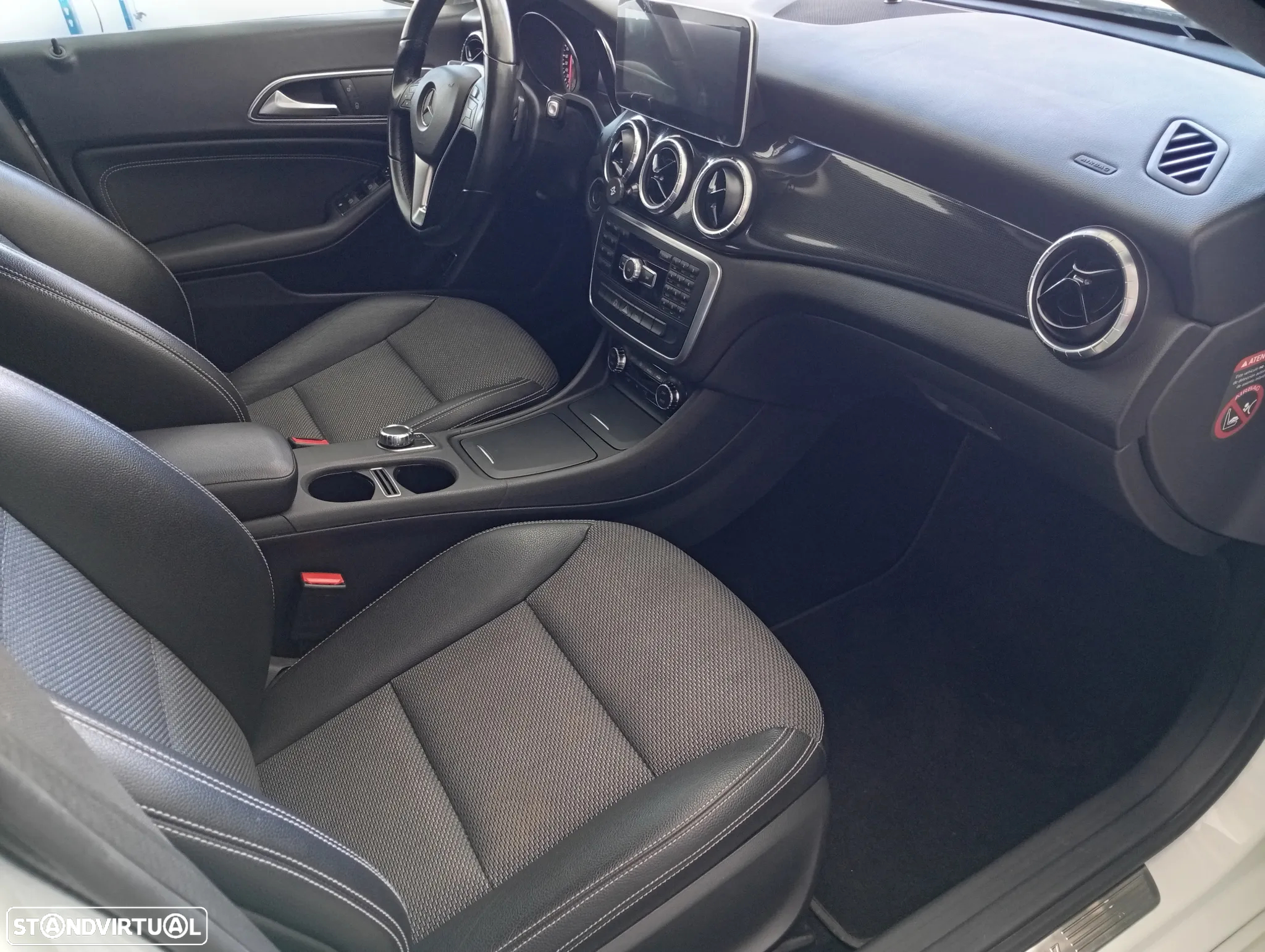 Mercedes-Benz CLA 220 (CDI) d 7G-DCT AMG Line - 7