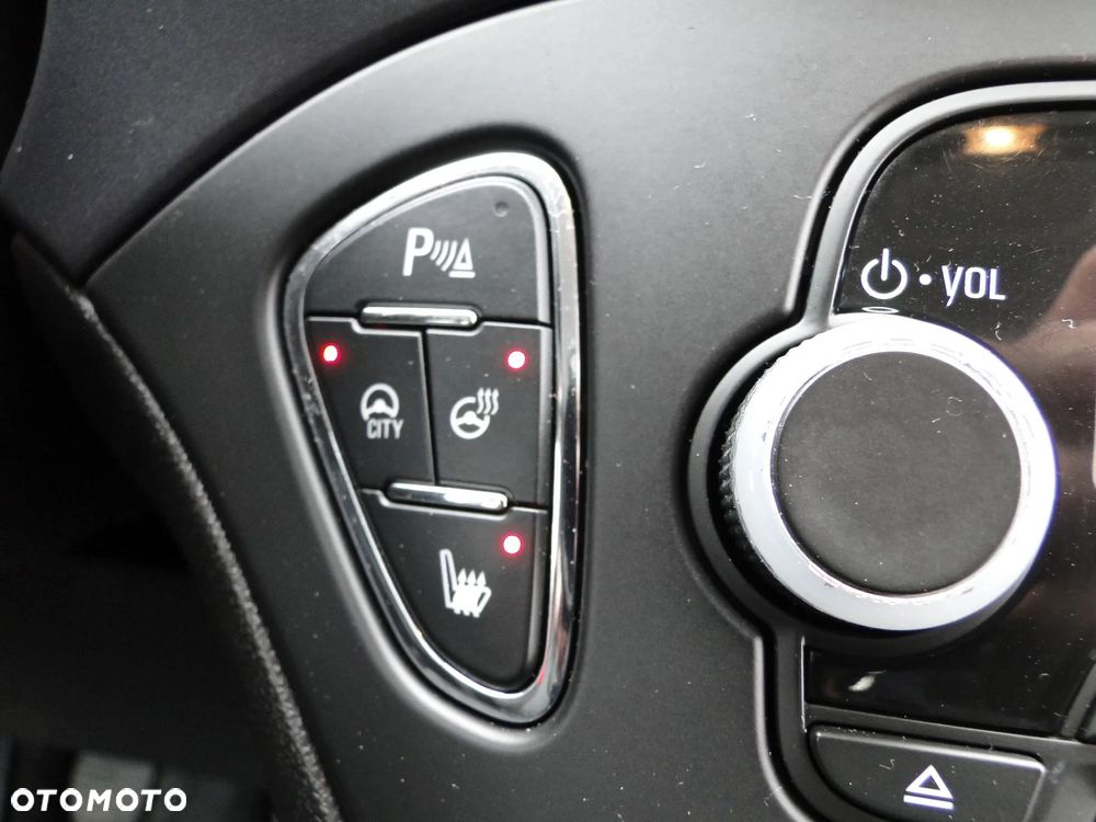 Opel Corsa 1.4 120 Jahre - 7