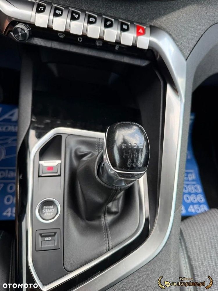 Peugeot 5008 - 28