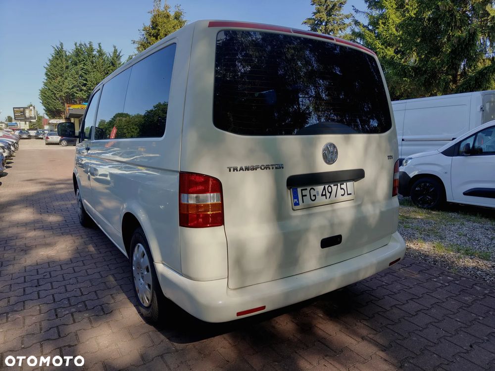 Volkswagen Transporter - 8