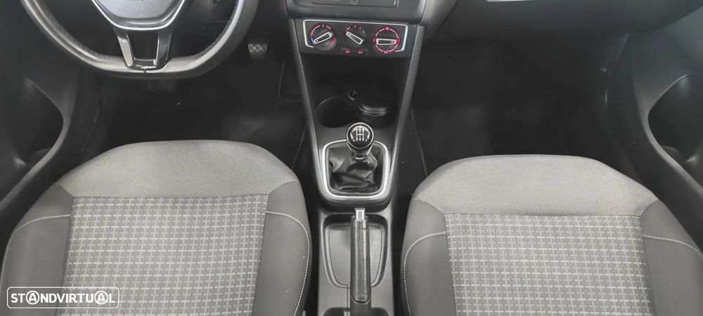 VW Polo 1.0 Confortline - 34