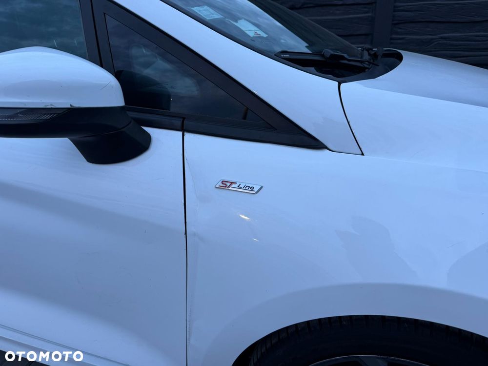 Ford Fiesta - 23