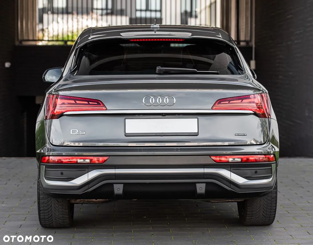 Audi Q5 Sportback 40 TDI quattro S tronic S line - 11