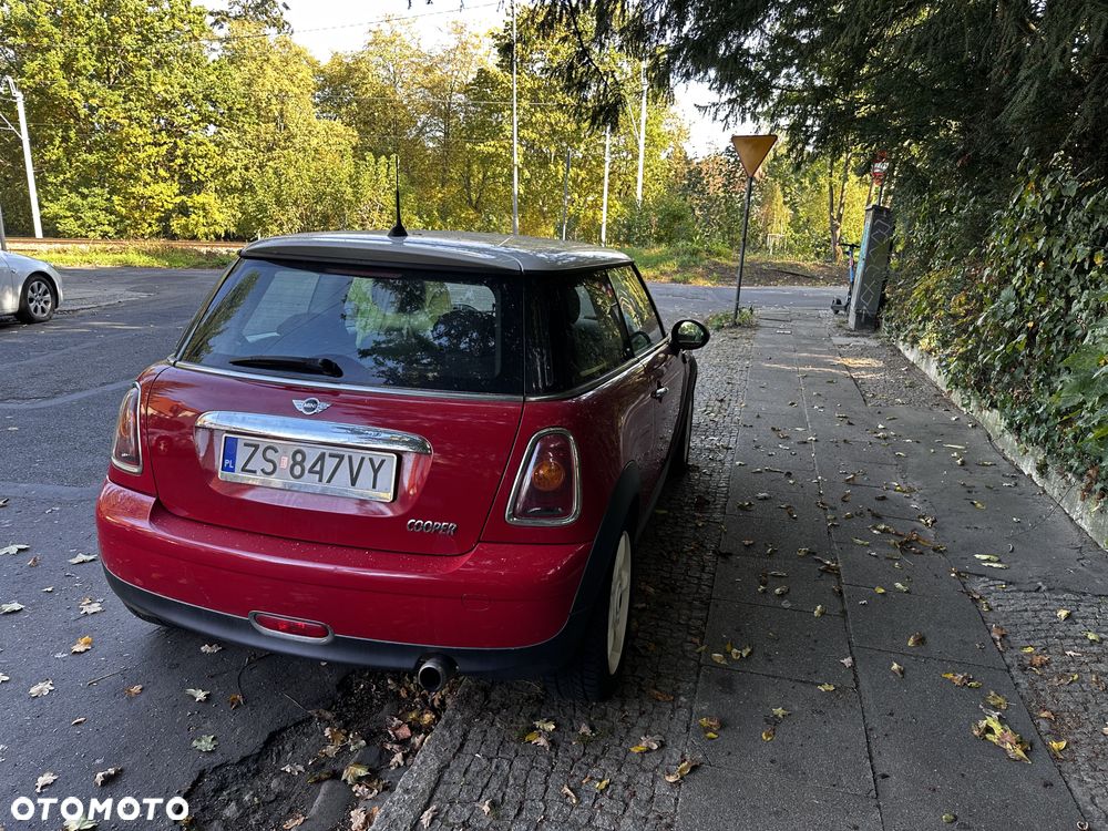 MINI Cooper Standard - 4