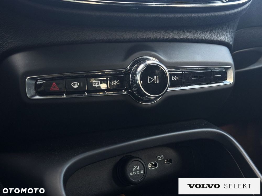 Volvo XC 40 - 17