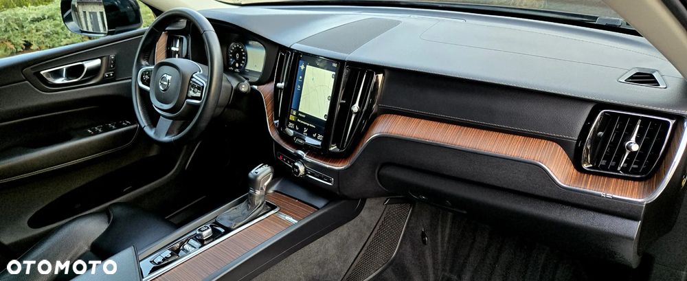 Volvo XC 60 D4 Geartronic Inscription - 16