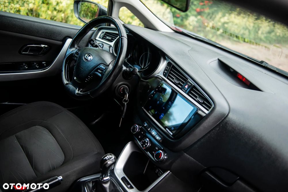 Kia Ceed 1.4 CVVT Edition 7 - 37