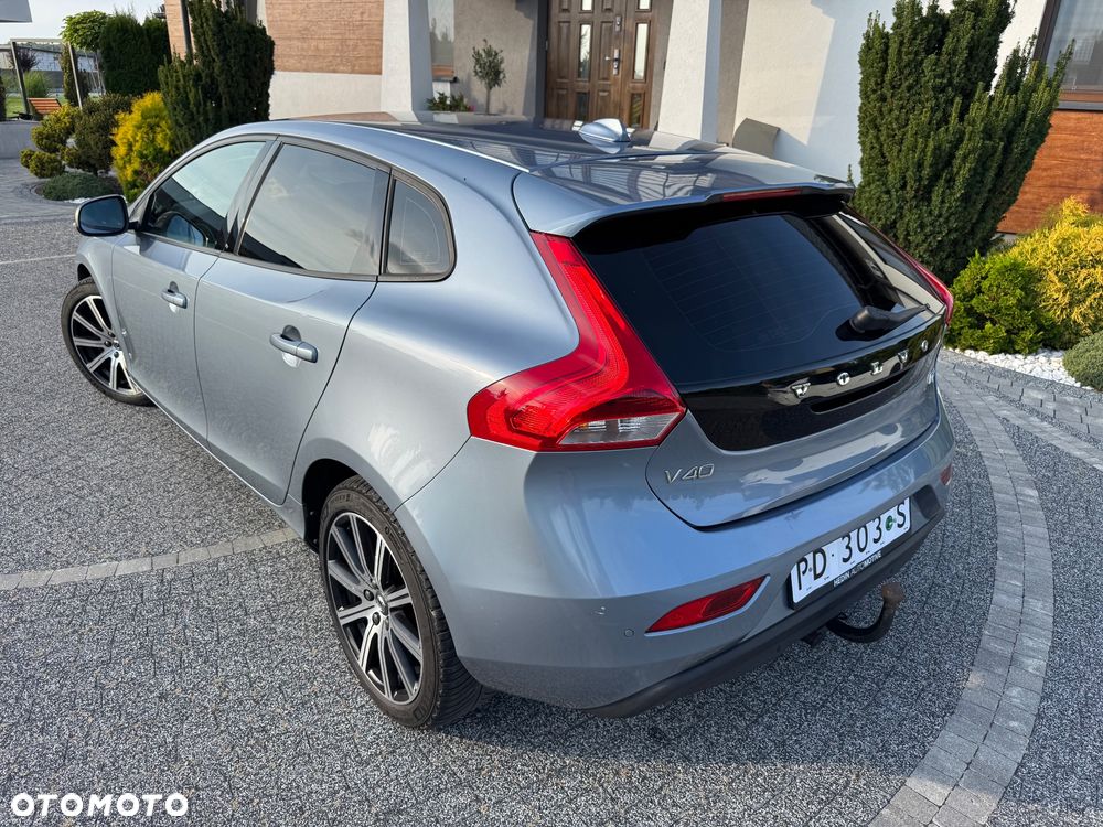 Volvo V40 D2 Drive-E Summum - 11