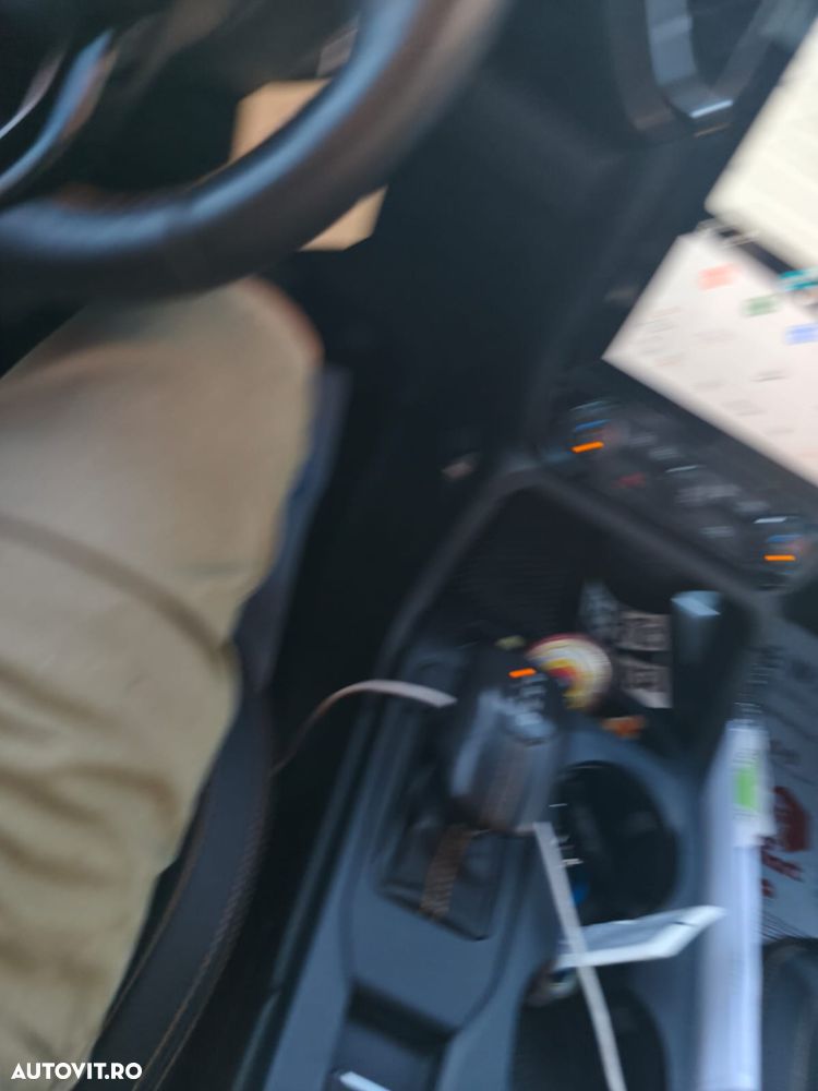 Ford Ranger 3.0 TD 240 CP 10AT 4x4 Double Cab Wildtrak - 18