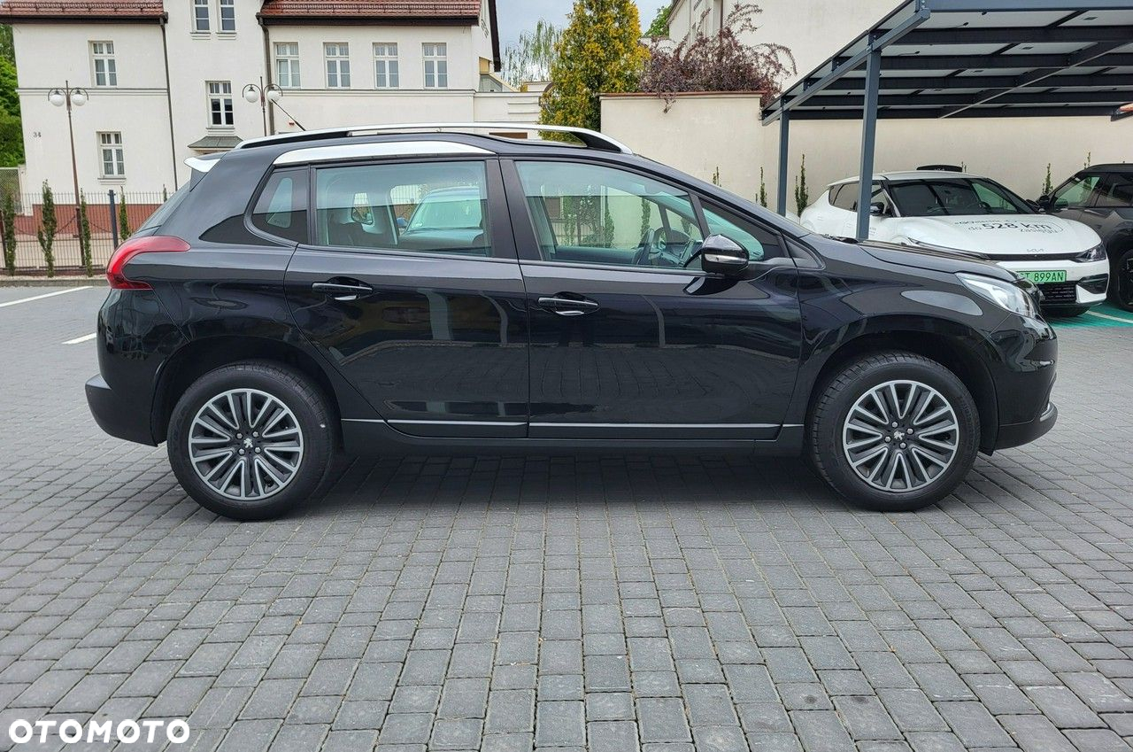Peugeot 2008 - 6