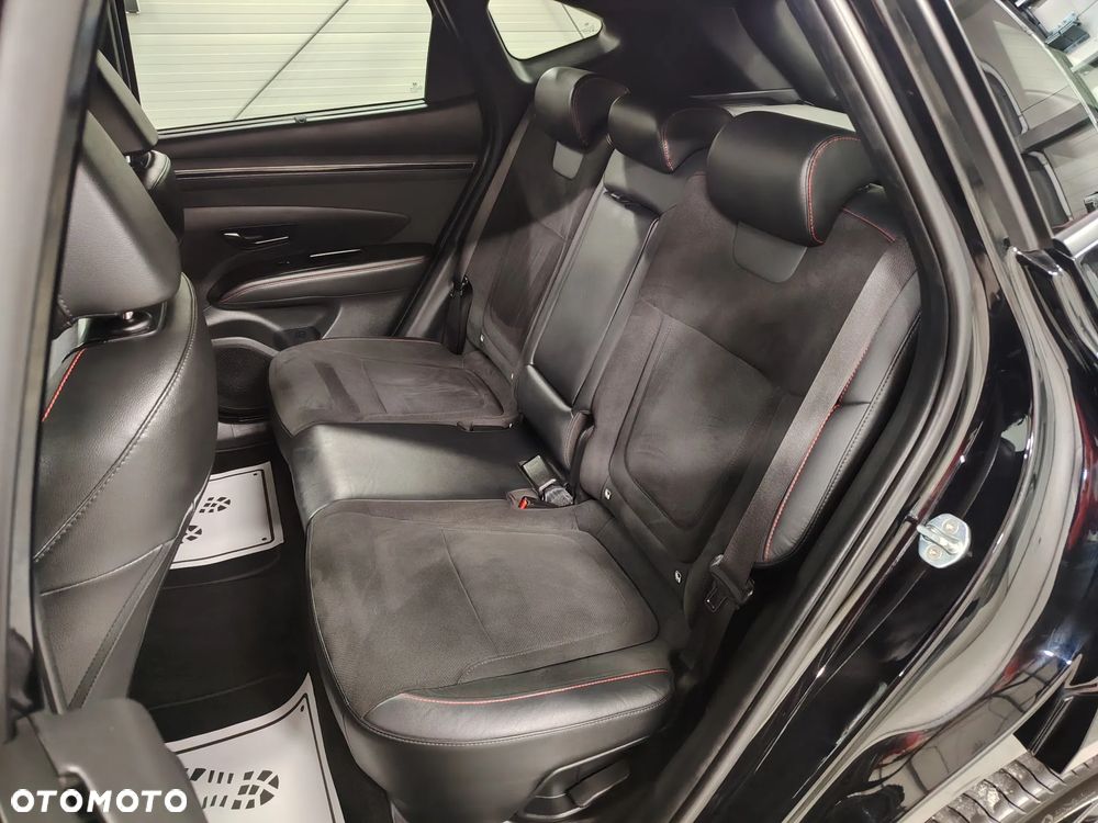 Hyundai Tucson 1.6 T-GDi 4WD N Line - 24
