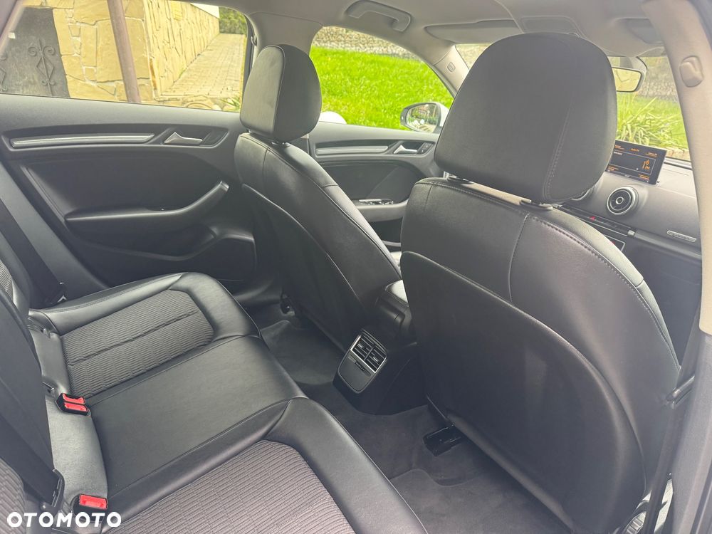 Audi A3 Sportback 1.4 TFSI g-tron S tronic design - 31