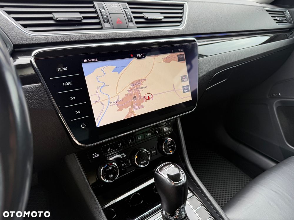 Skoda Superb 1.8 TSI L&K DSG - 29