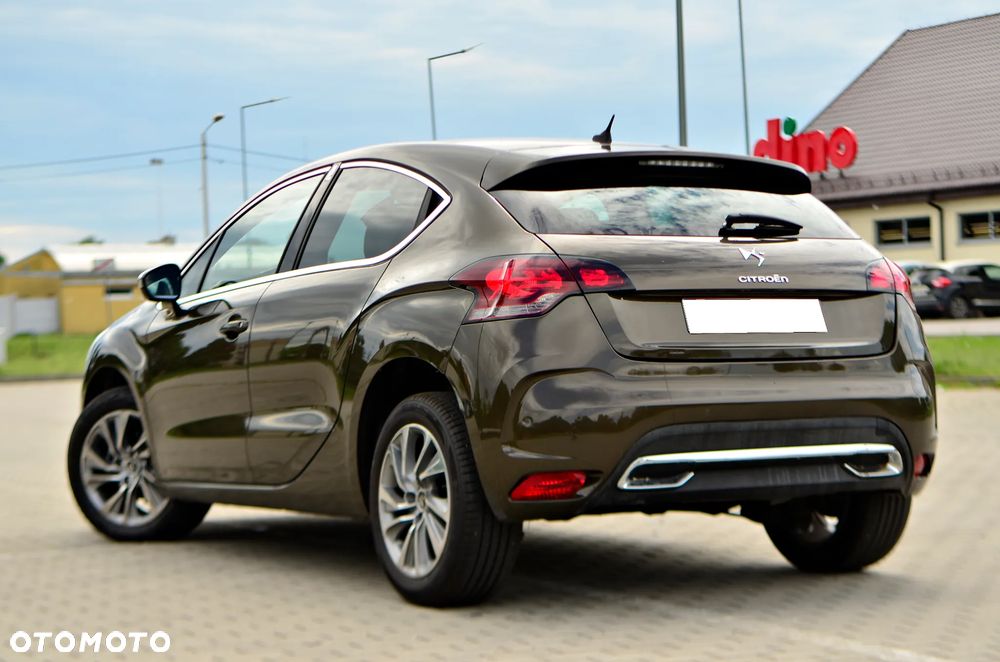 Citroën DS4 e-HDi 115 SoChic - 7