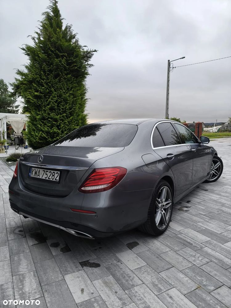 Mercedes-Benz Klasa E - 8