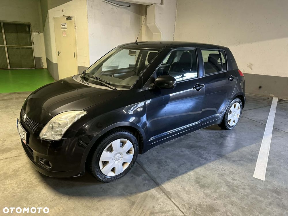 Suzuki Swift - 3