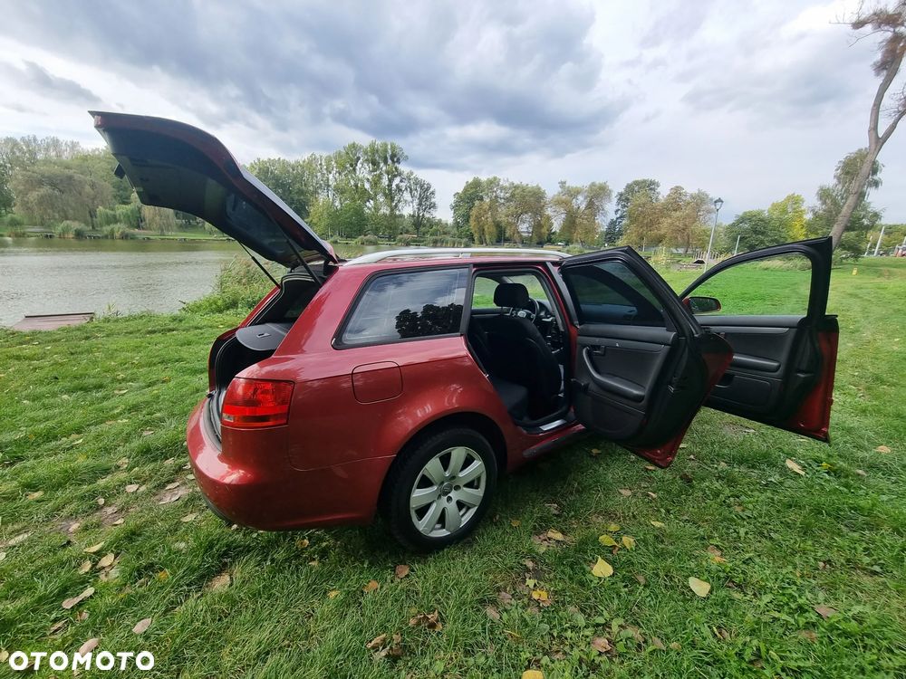 Audi A4 Avant - 5