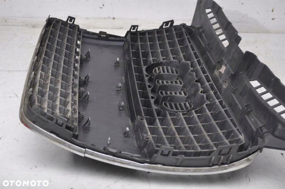 AUDI A3 8P ATRAPA GRIL GRILL 2007 - 12