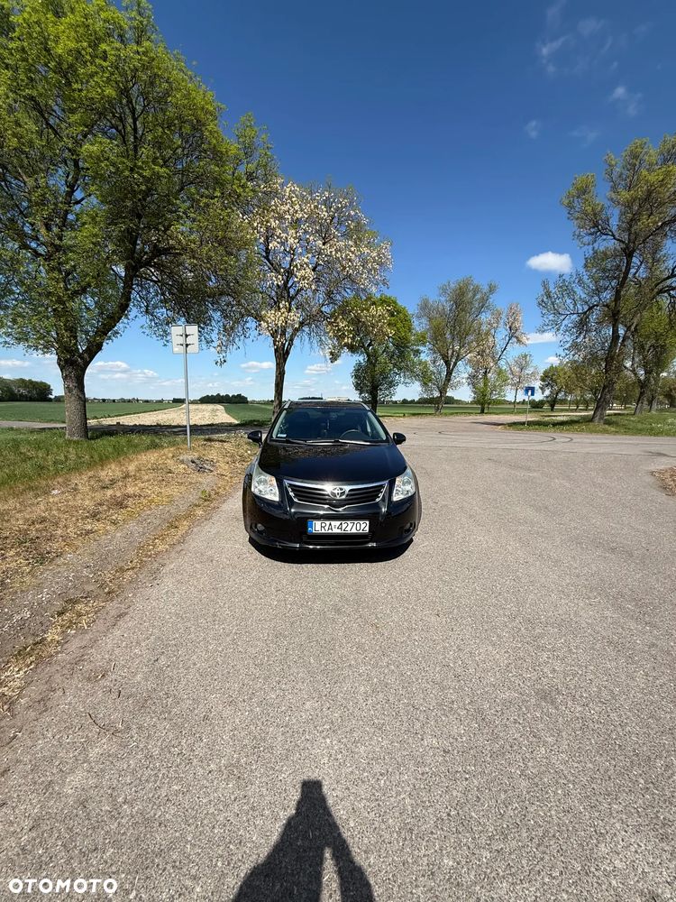 Toyota Avensis 2.0 D-4D Sol plus - 35