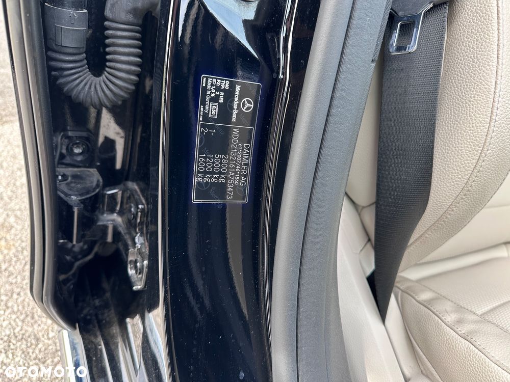 Mercedes-Benz Klasa E - 17