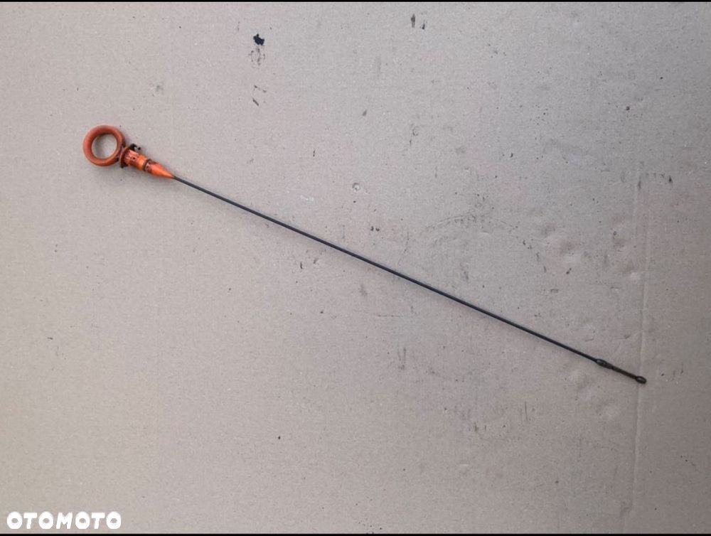 Bagnet miarka oleju 1.6 tdi skoda octavia 2 II lift