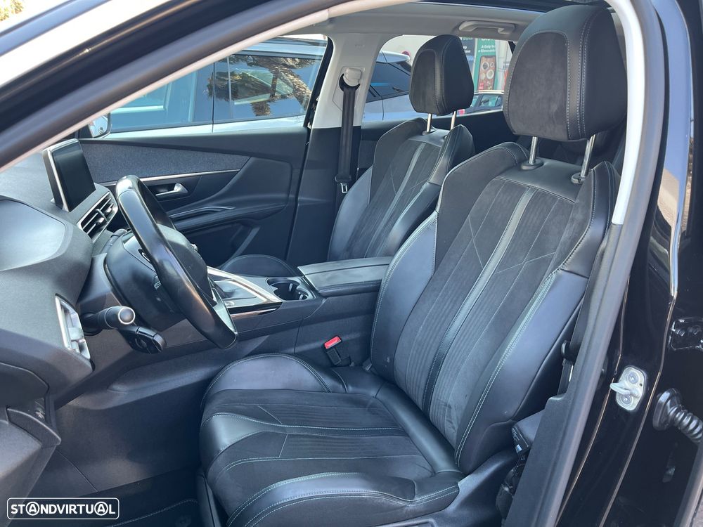 Peugeot 3008 PureTech 130 Stop & Start GPF Allure Pack - 8