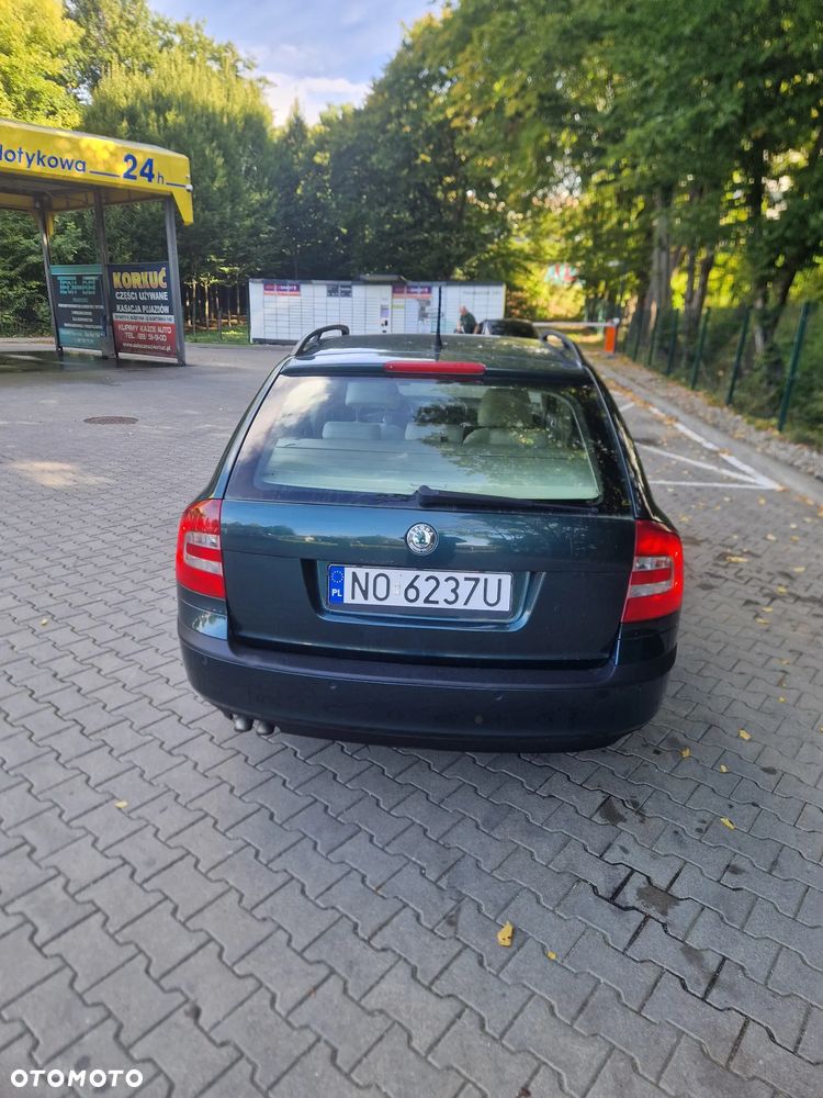 Skoda Octavia 2.0 TDI Elegance - 4
