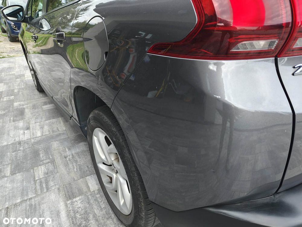 Peugeot 2008 1.2 Pure Tech Style S&S - 7