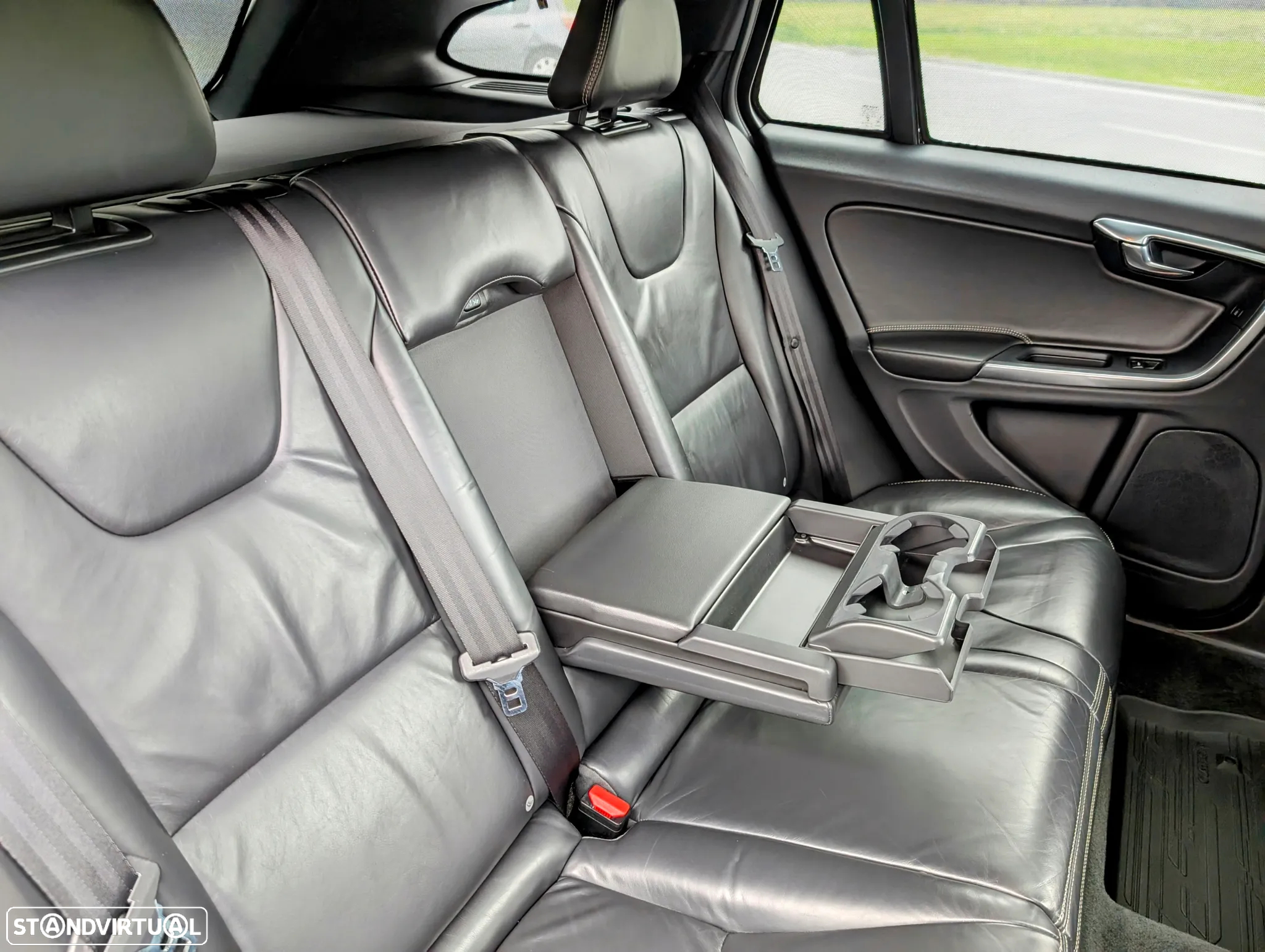 Volvo V60 - 21