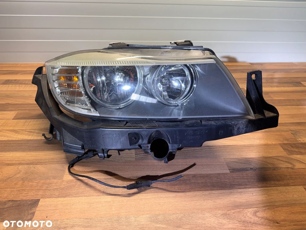 LAMPA PRAWA BMW E90 LIFT LCI EUROPA 89318921 - 1
