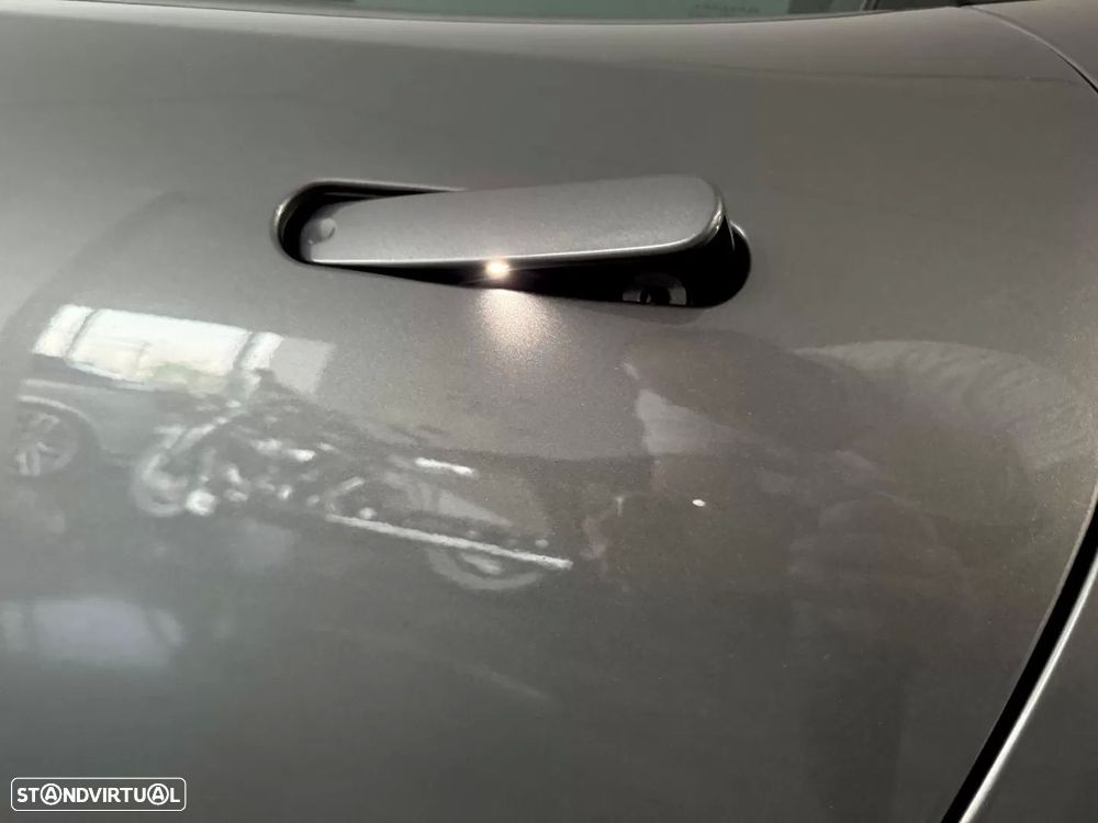 Jaguar F-Type 2.0 i4 R-Dynamic Black - 55